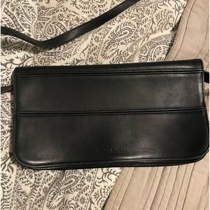 Vintage Coach Tribeca convertable clutch